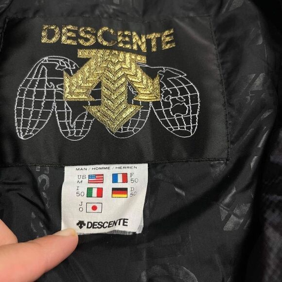 Descente Men's PADDED Jackets Size M Black puffer - Picture 10 of 16